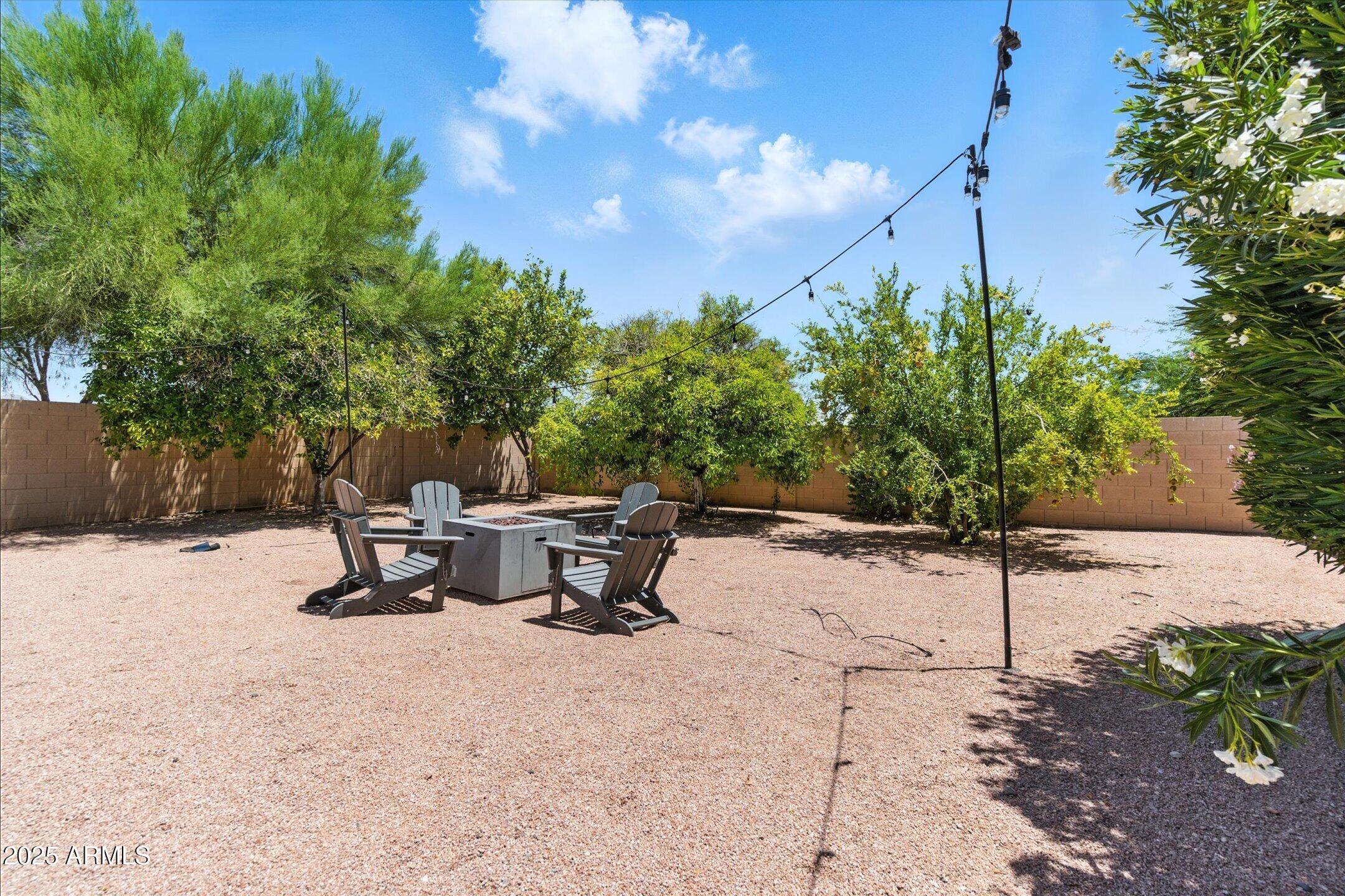 8083 East Michelle Drive Scottsdale, AZ 85255 - Photo 40 of 40 a view of a backyard with sitting area