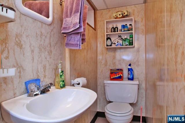 333 Henry Street Hasbrouck Heights, NJ 07604 - Photo 18 of 27