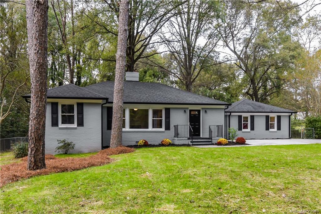 1415 Crystal Road Charlotte, NC 28205 - Photo 1 of 31 Gallery Image 1