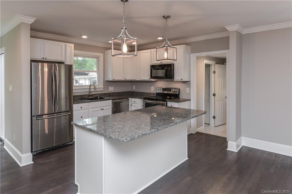 1415 Crystal Road Charlotte, NC 28205 - Photo 12 of 31 Gallery Image 12
