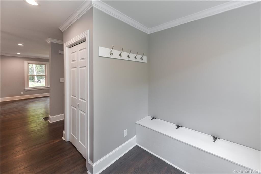 1415 Crystal Road Charlotte, NC 28205 - Photo 17 of 31 Gallery Image 17