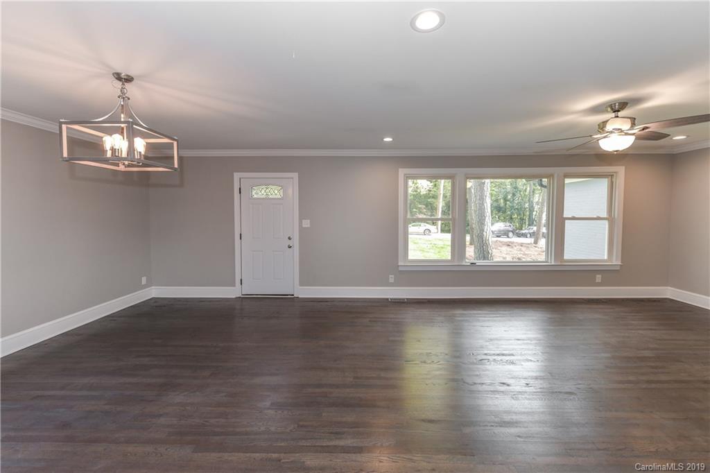 1415 Crystal Road Charlotte, NC 28205 - Photo 5 of 31 Gallery Image 5
