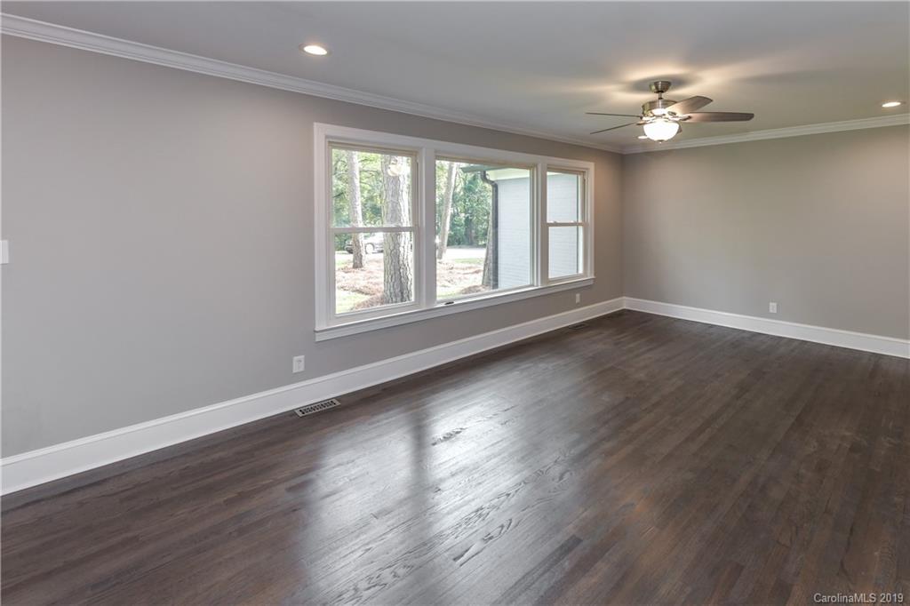 1415 Crystal Road Charlotte, NC 28205 - Photo 8 of 31 Gallery Image 8