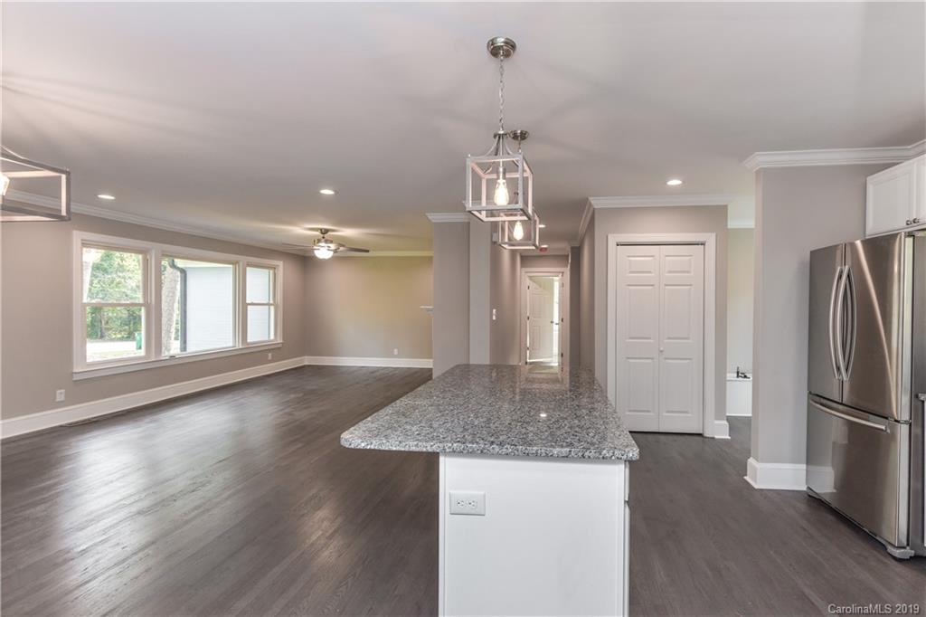 1415 Crystal Road Charlotte, NC 28205 - Photo 10 of 31 Gallery Image 10