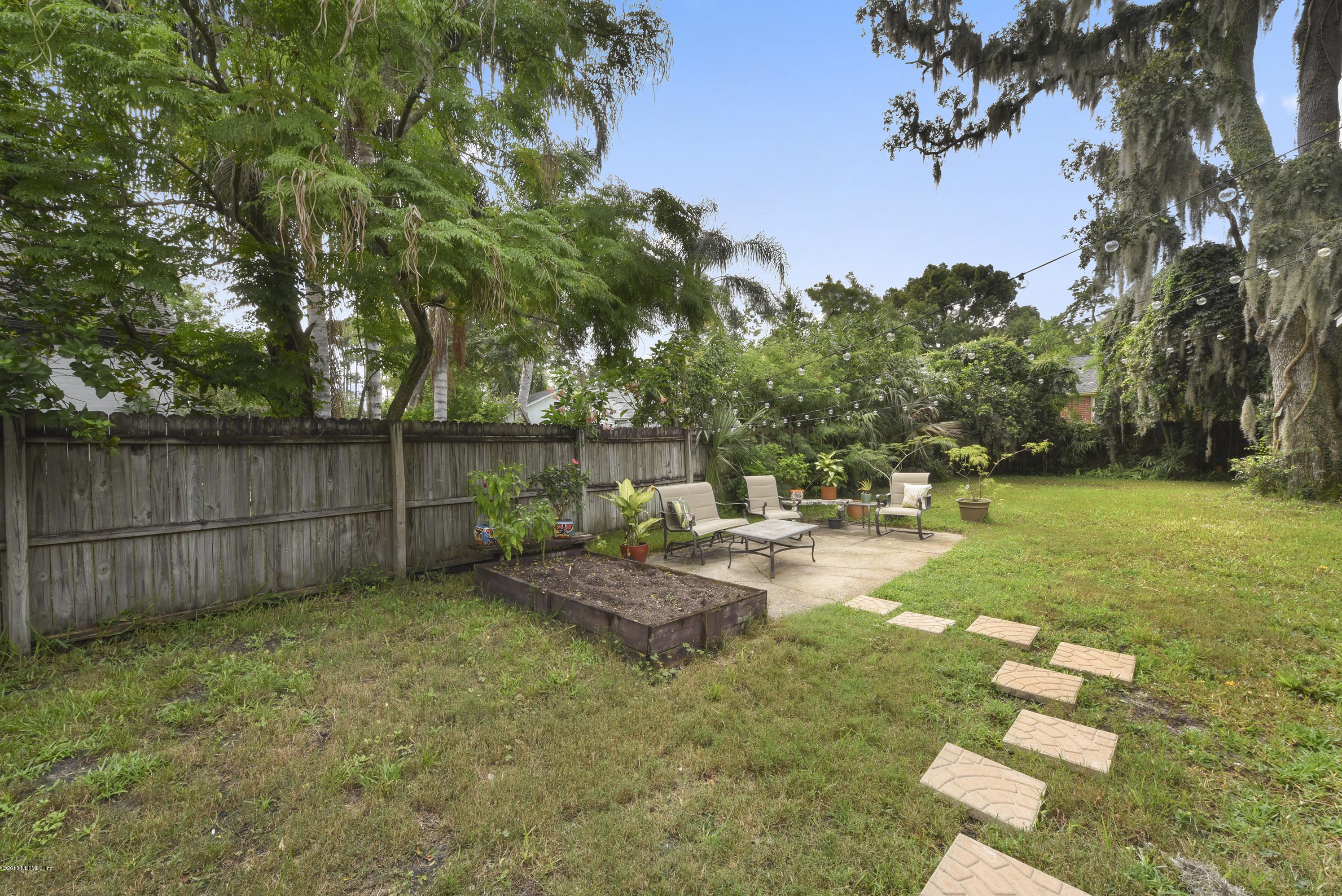 825 South Shores Road Jacksonville, FL 32207 - Photo 23 of 26 Backyard