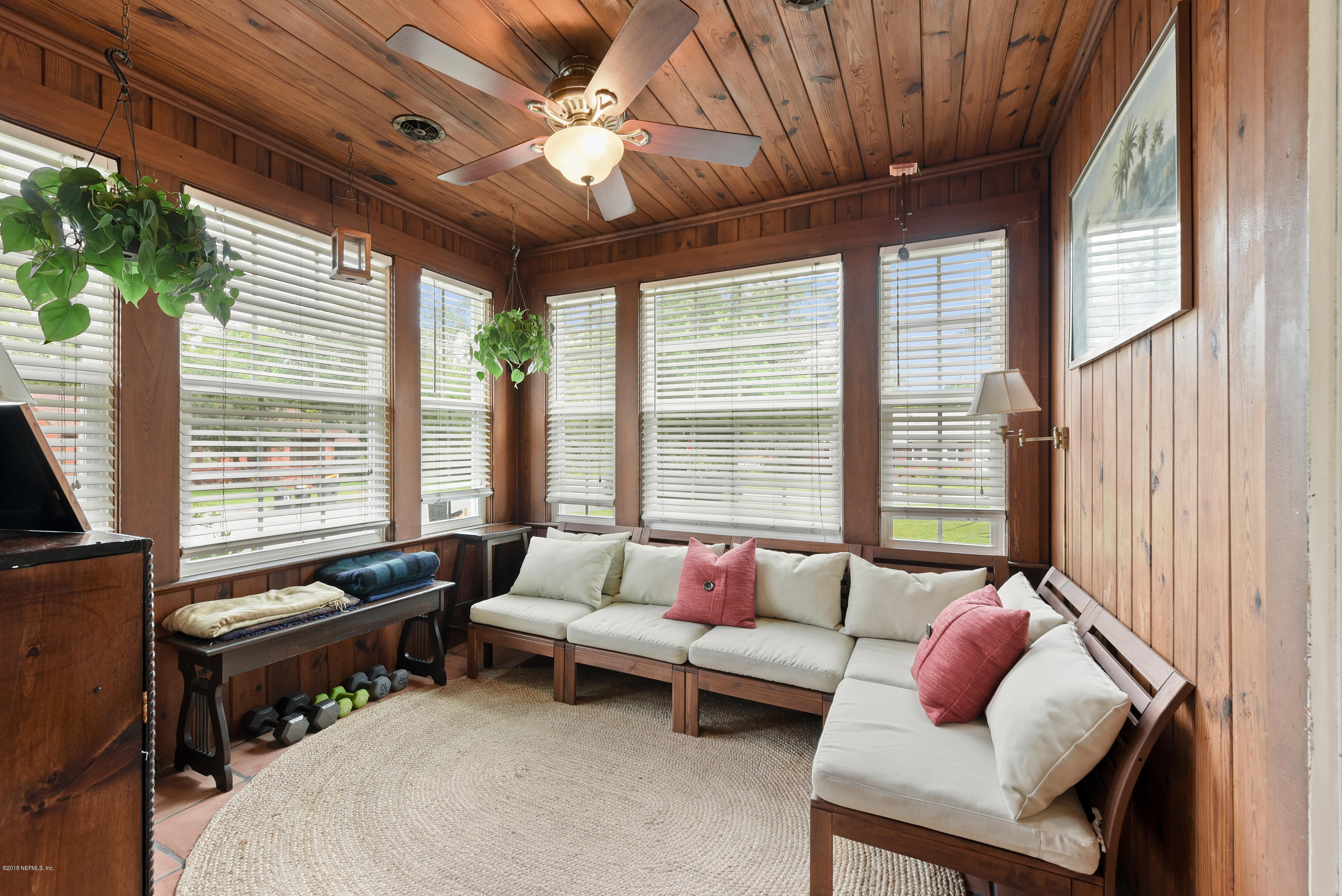 825 South Shores Road Jacksonville, FL 32207 - Photo 8 of 26 Sun room