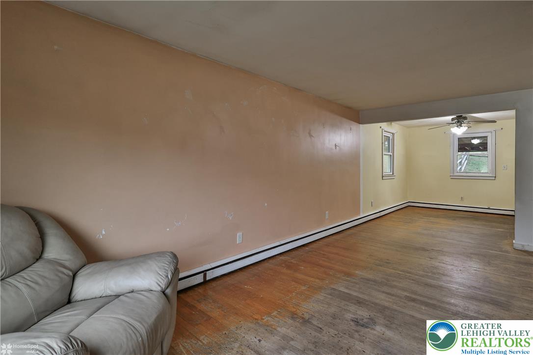 5854 Old Carriage Road Bath, PA 18014 - Photo 11 of 56 Gallery Image 11