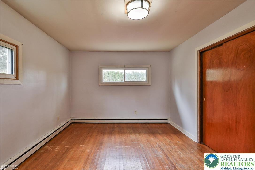 5854 Old Carriage Road Bath, PA 18014 - Photo 31 of 56 Gallery Image 31