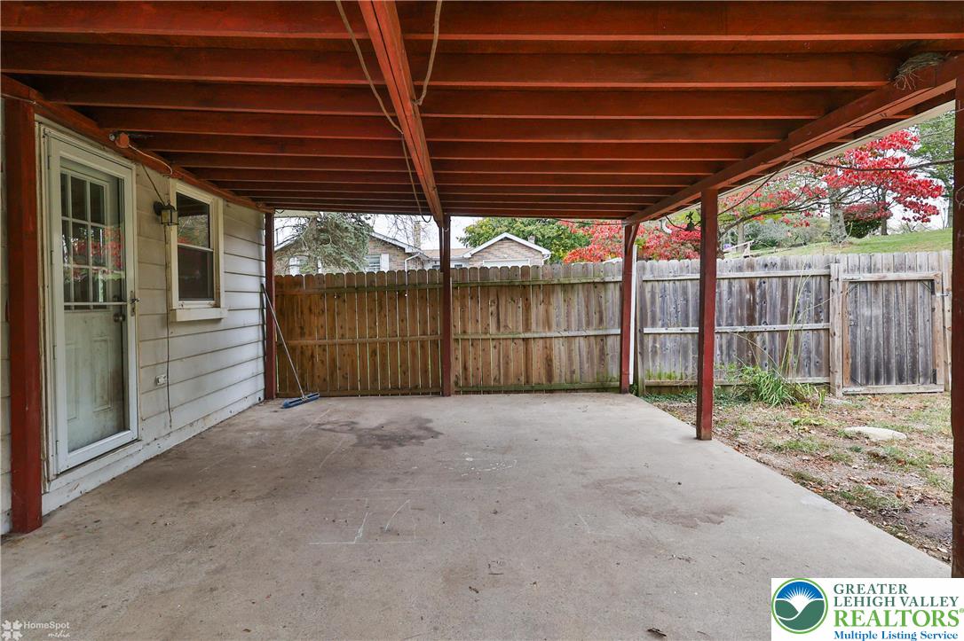 5854 Old Carriage Road Bath, PA 18014 - Photo 44 of 56 Gallery Image 44
