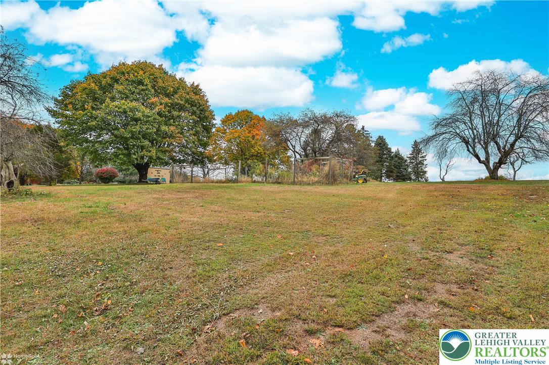 5854 Old Carriage Road Bath, PA 18014 - Photo 56 of 56 Gallery Image 56