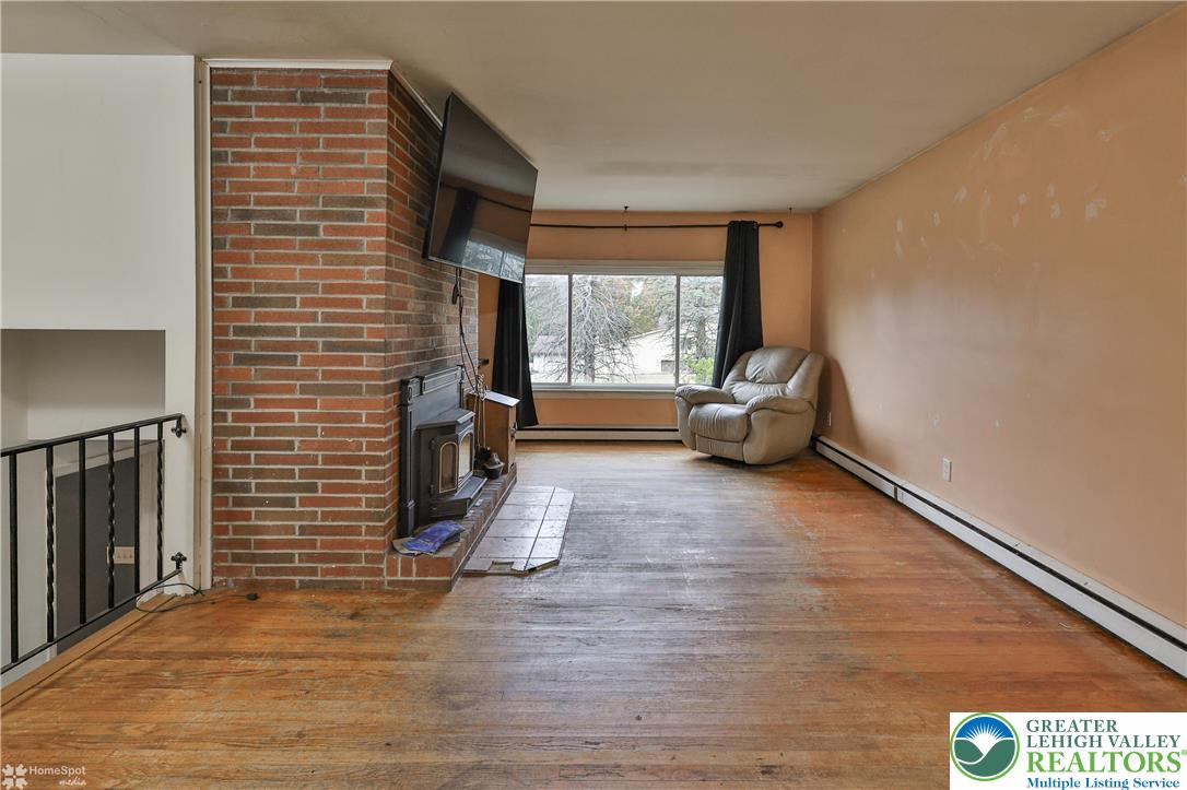 5854 Old Carriage Road Bath, PA 18014 - Photo 8 of 56 Gallery Image 8