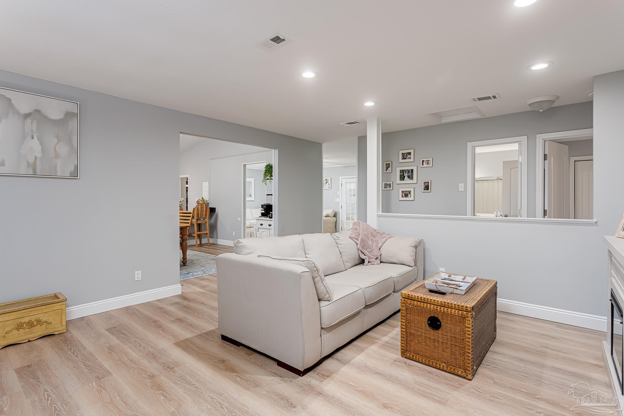 6315 Rambler Drive Pensacola, FL 32505 - Photo 11 of 41