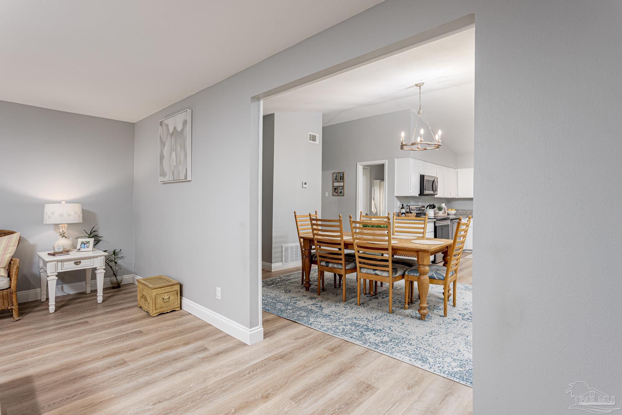 6315 Rambler Drive Pensacola, FL 32505 - Photo 4 of 41