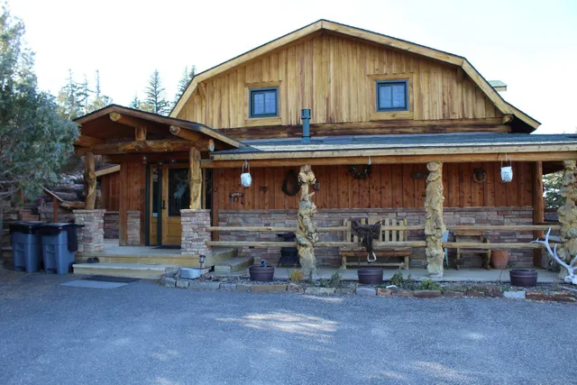 $1,155,000 | 65 Bald Mountain Road, Dubois, WY 82513