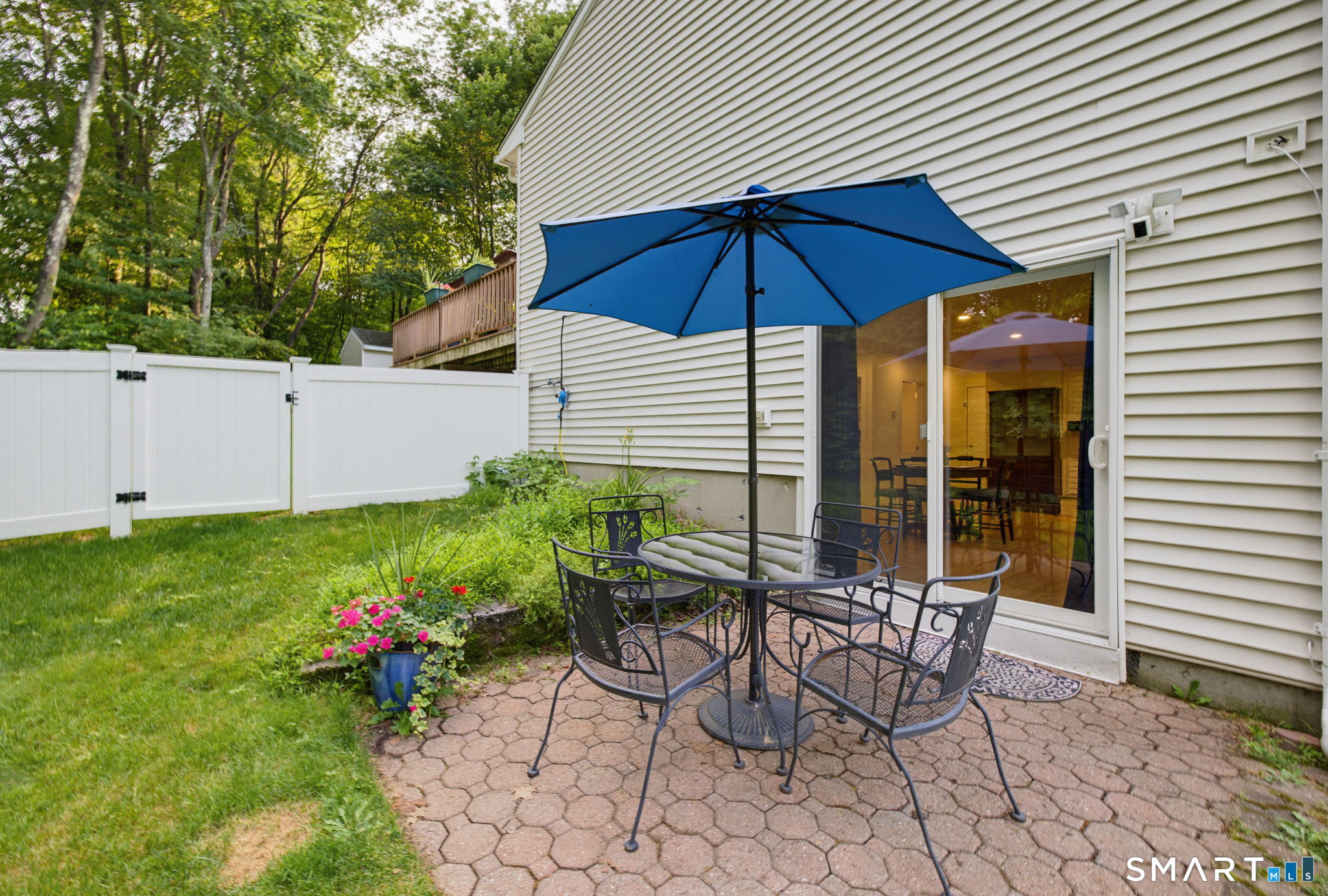 15 Fieldwood Road Watertown, CT 06795 - Photo 5 of 39