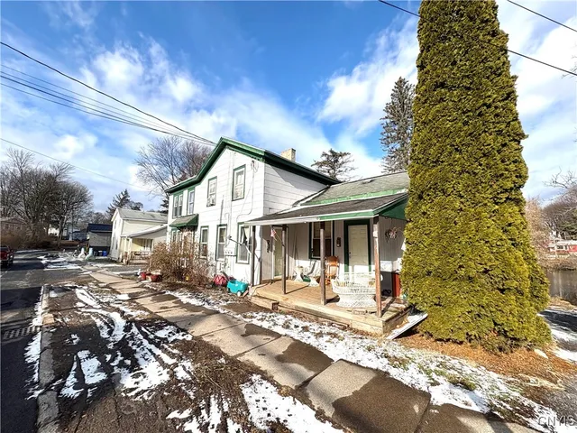 $189,900 | 112 Osborne Street, Auburn, NY 13021