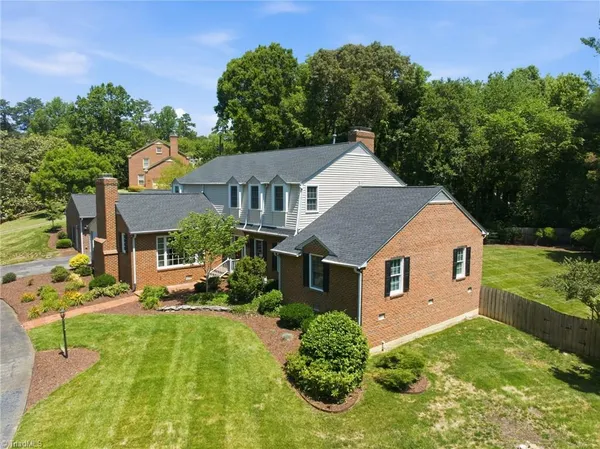 $775,000 | 1300 Robinhood Road, High Point, NC 27262