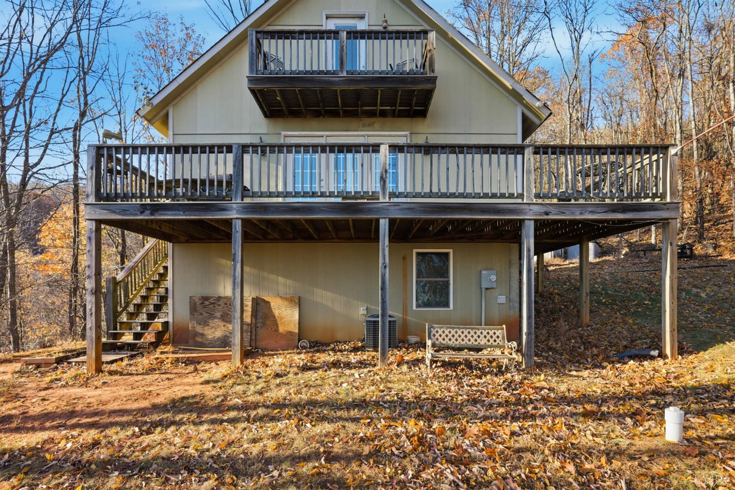 371 Hawks Nest Road Monroe, VA 24574 - Photo 33 of 51 a view of a house with wooden deck