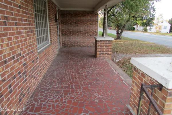 $139,000 | 803 Mc Koy Street, Clinton, NC 28328