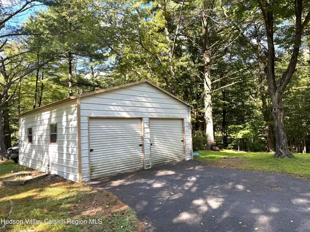 $249,900 | 573 Manorville Road, Saugerties, NY 12477