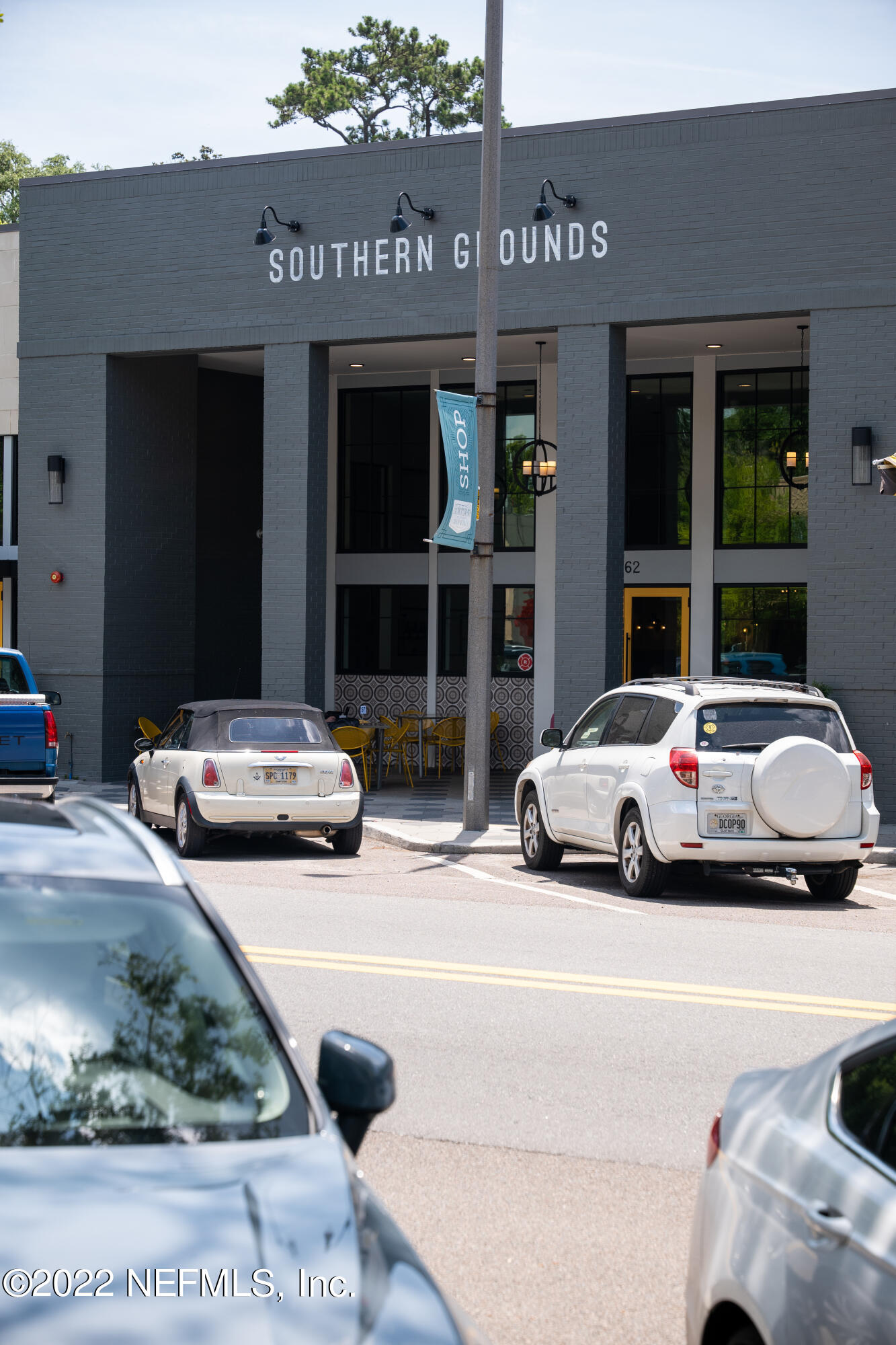 1368 Rensselaer Avenue Jacksonville, FL 32205 - Photo 46 of 48 a view of a cars park in front of building