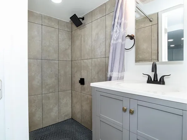 $200,000 | 1702 McMinn Street, Aliquippa, PA 15001