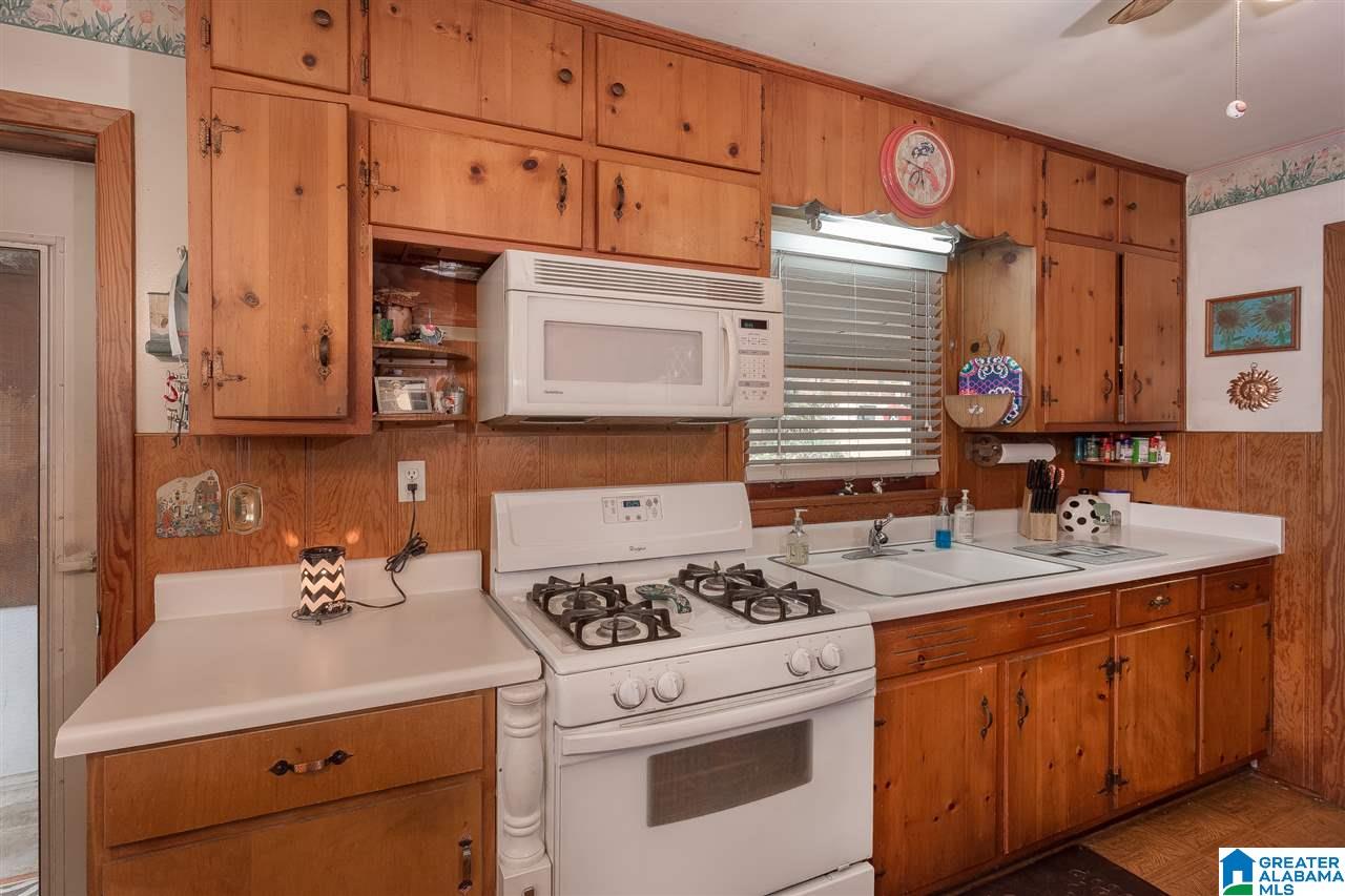 1325 Lawrence Street Birmingham, AL 35210 - Photo 10 of 28