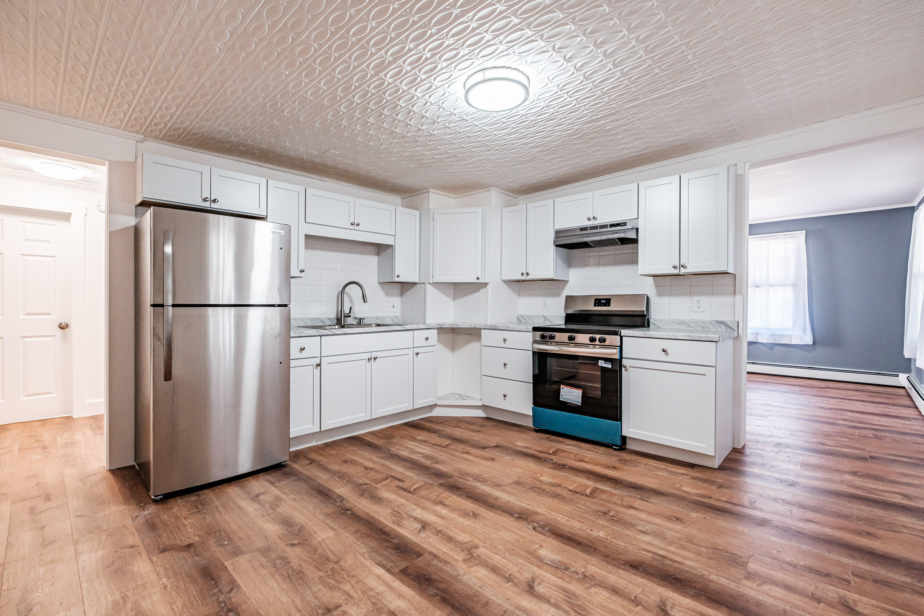 63 Western Avenue Biddeford, ME 04005 - Photo 4 of 22 63 Western Avenue