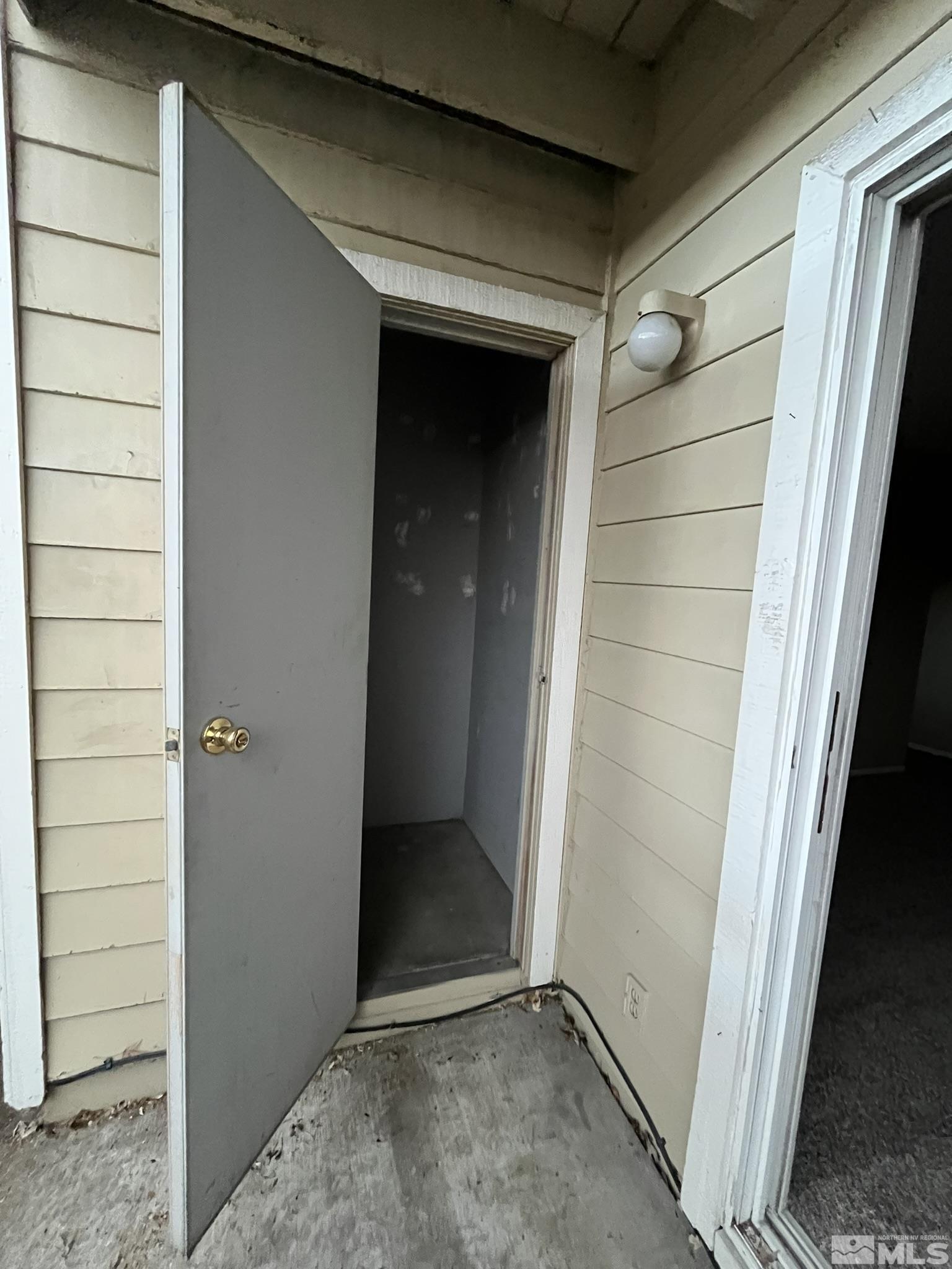 7680 Bluestone Drive, Unit 367 Reno, NV 89511 - Photo 21 of 29 Photo 22