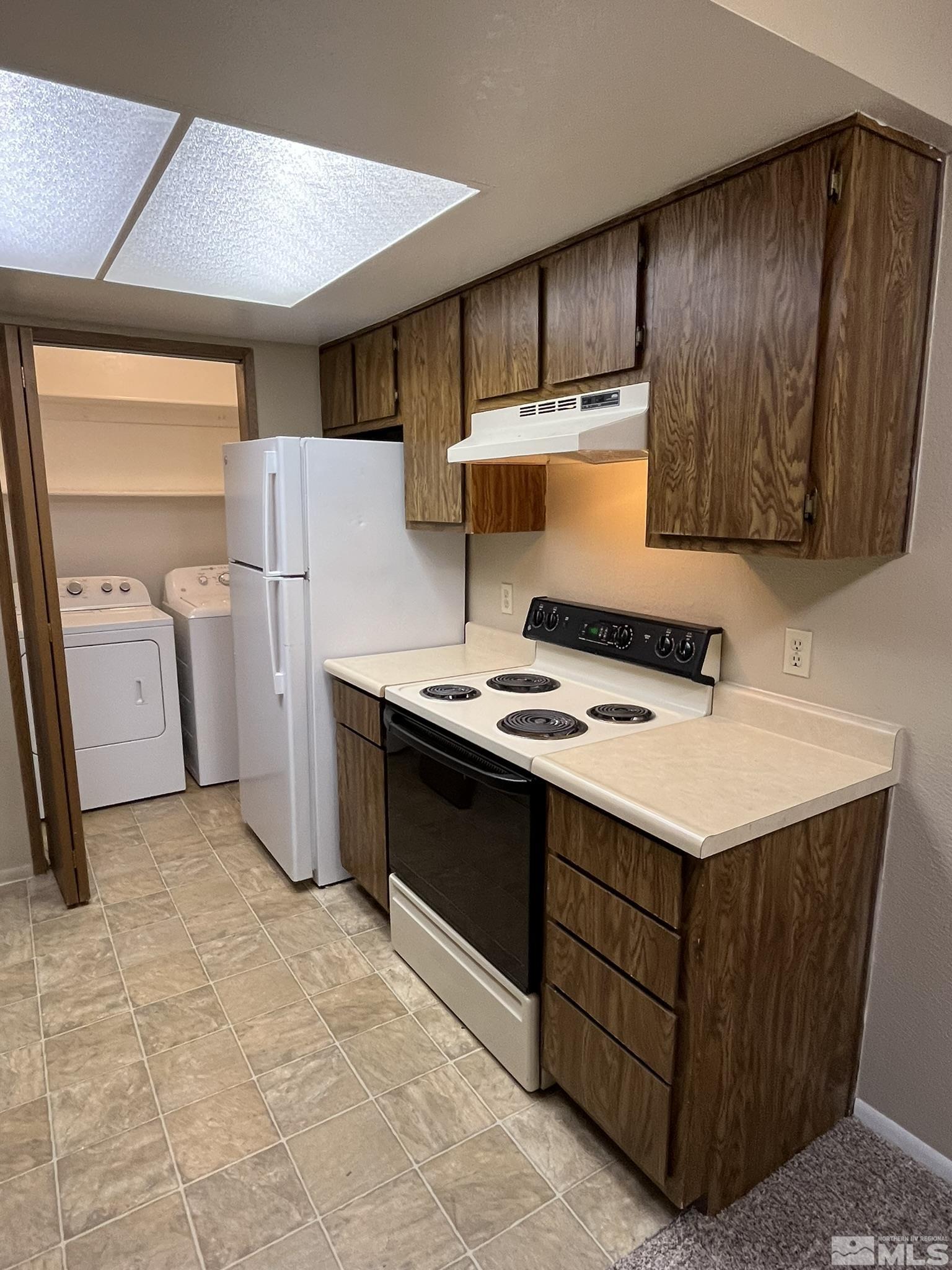 7680 Bluestone Drive, Unit 367 Reno, NV 89511 - Photo 9 of 29 Photo 9