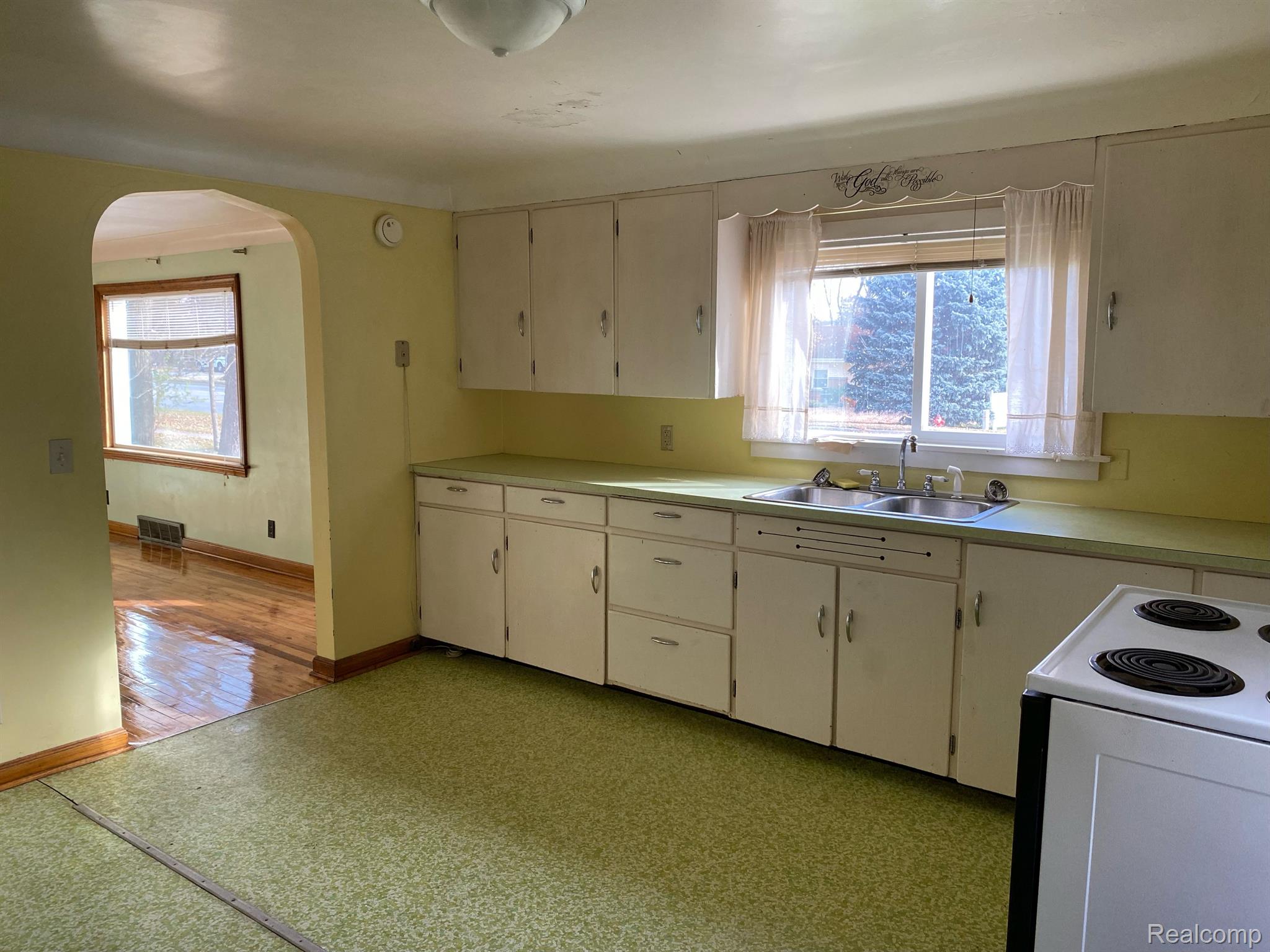 1033 Cleaver Road Caro, MI 48723 - Photo 2 of 6