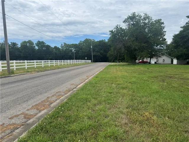 $90,000 | 0 South Madison Street, Fort Scott, KS 66701