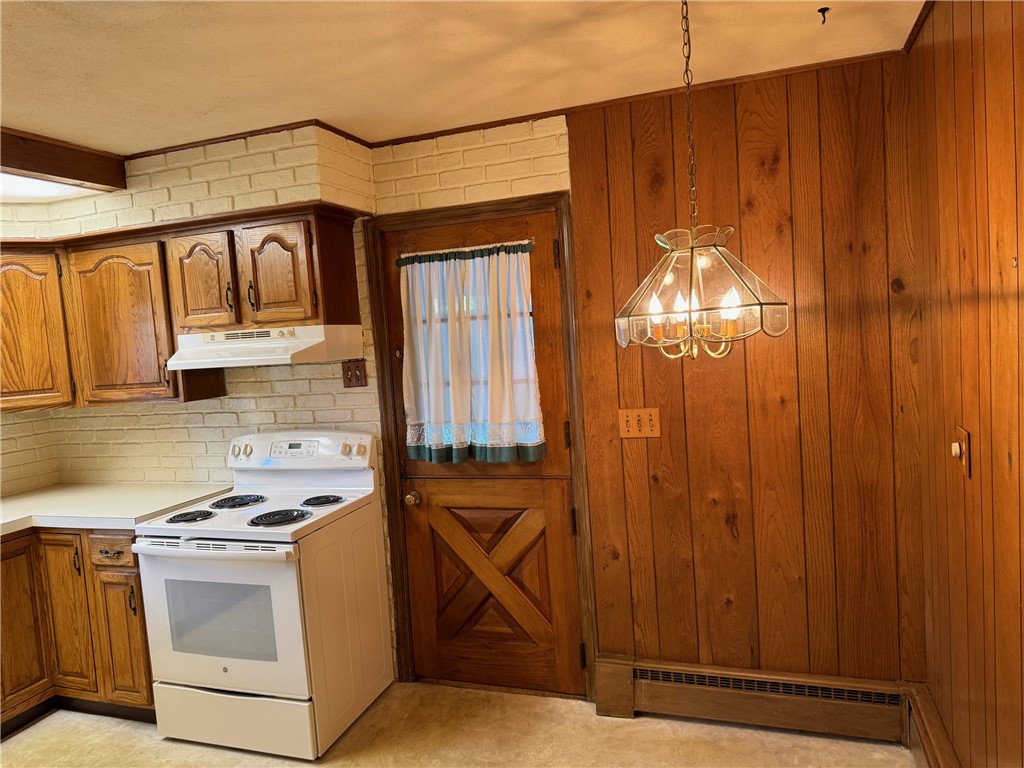 162 Glen Ridge Road Cranston, RI 02920 - Photo 11 of 46