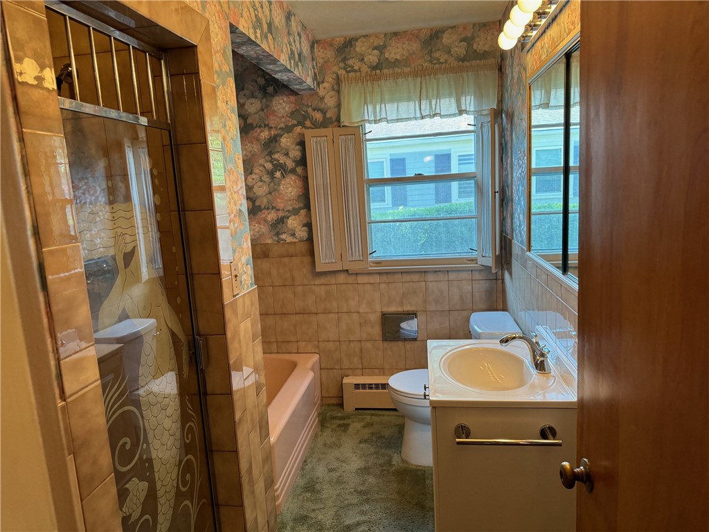 162 Glen Ridge Road Cranston, RI 02920 - Photo 18 of 46