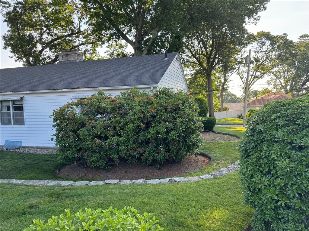 162 Glen Ridge Road Cranston, RI 02920 - Photo 44 of 46