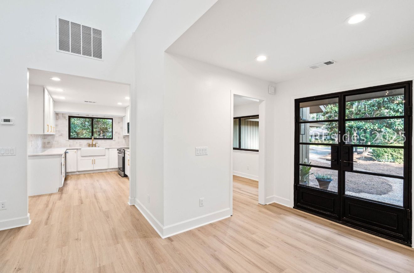 4 Brown Thrasher Road Hilton Head Island, SC 29926 - Photo 5 of 44