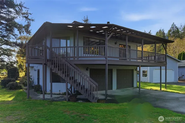 a view of a house with a swimming pool