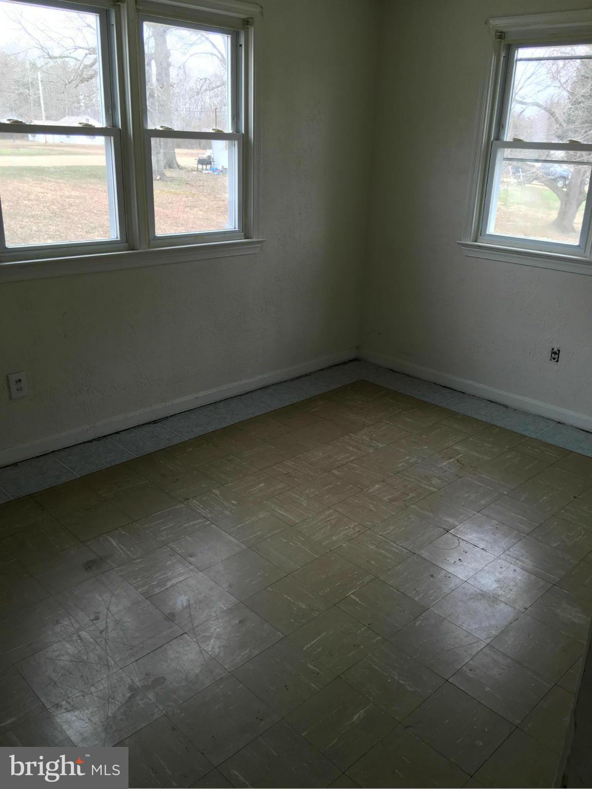 18120 Livingston Road Accokeek, MD 20607 - Photo 10 of 16 Bedroom