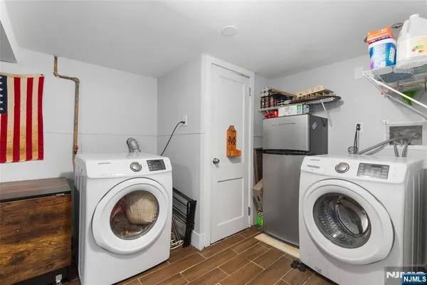 $499,990 | 38 Hinsdale Place, Newark, NJ 07104