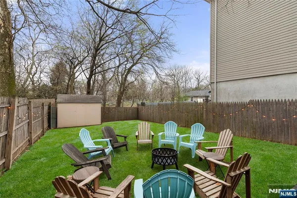 $499,990 | 38 Hinsdale Place, Newark, NJ 07104