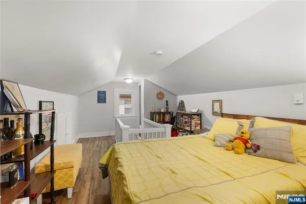 $499,990 | 38 Hinsdale Place, Newark, NJ 07104