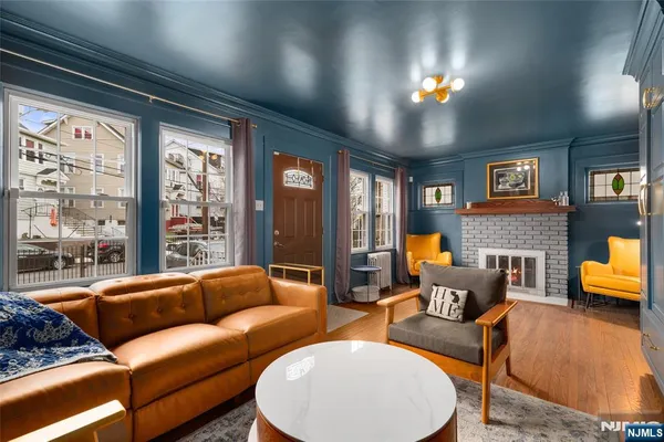 $499,990 | 38 Hinsdale Place, Newark, NJ 07104