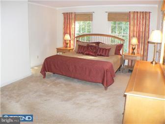 434 Waynesbrooke Road Berwyn, PA 19312 - Photo 6 of 12