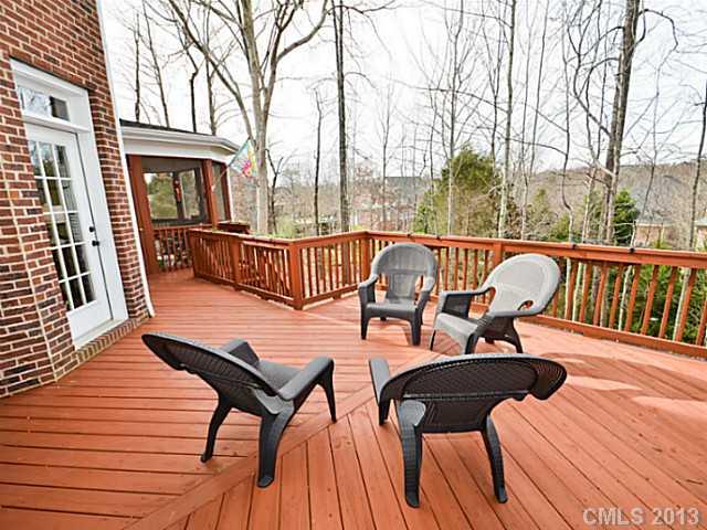 10901 Fox Hedge Road Matthews, NC 28105 - Photo 15 of 16 Gallery Image 15