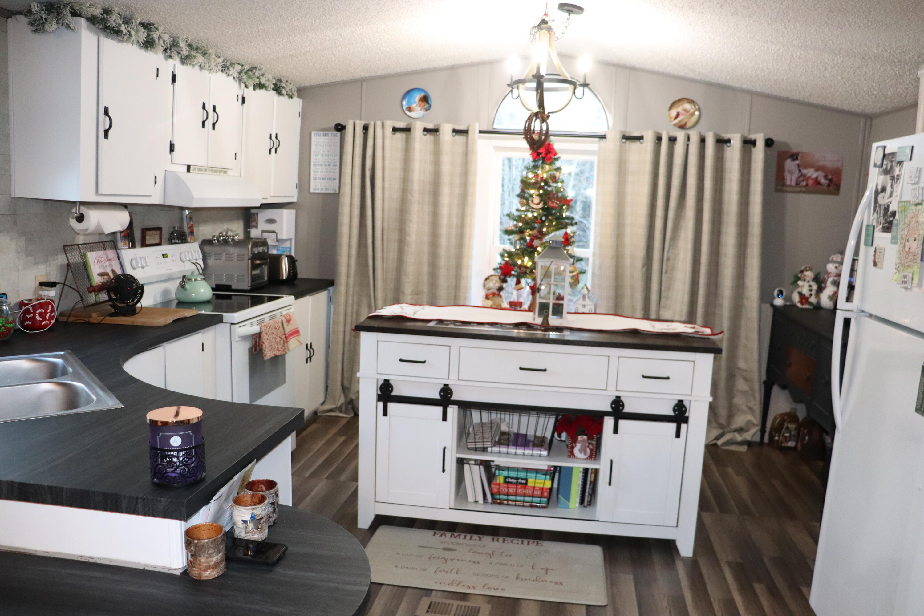 175 Valley Avenue Exeter, ME 04435 - Photo 7 of 33 5