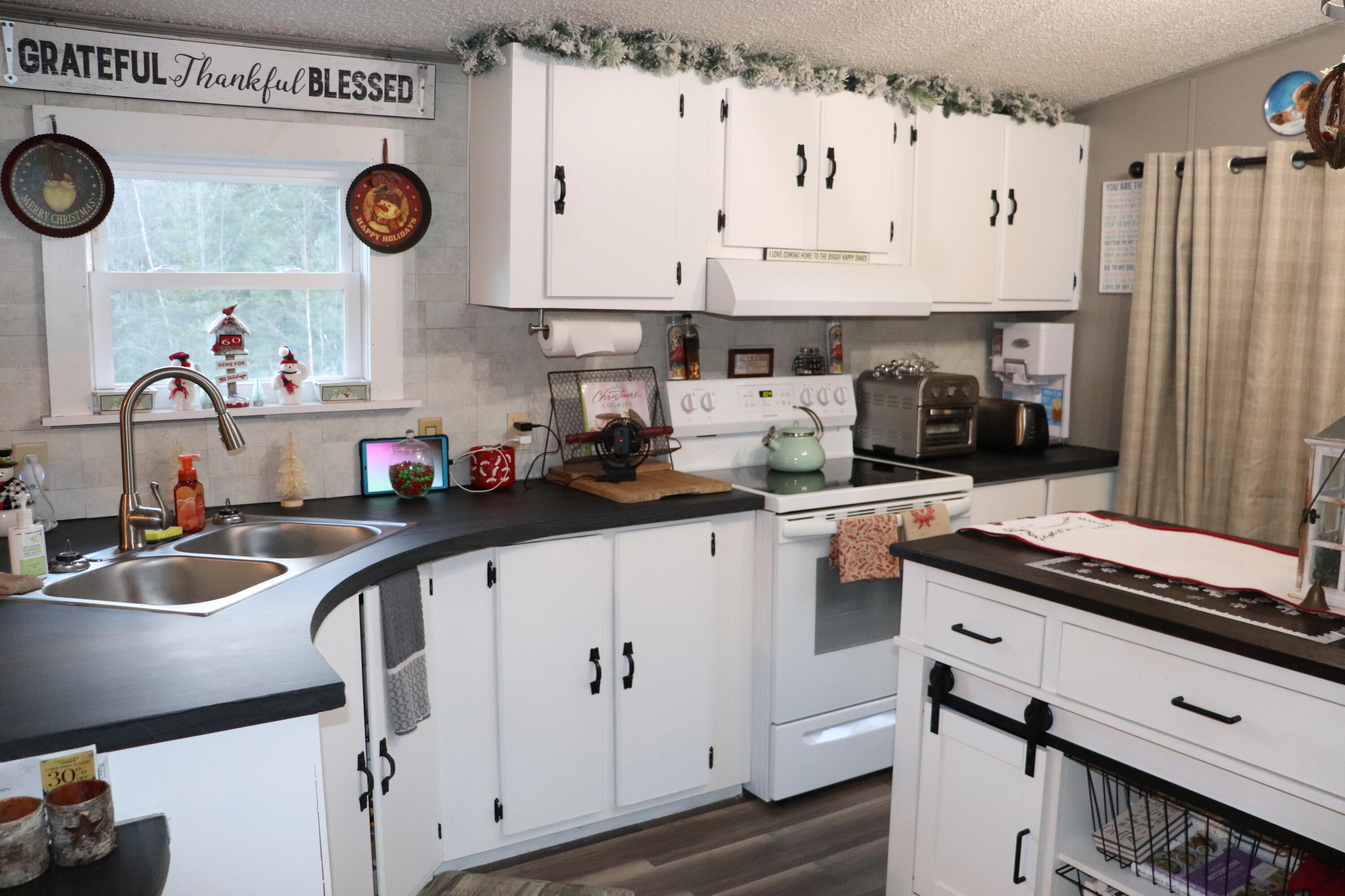 175 Valley Avenue Exeter, ME 04435 - Photo 9 of 33 7