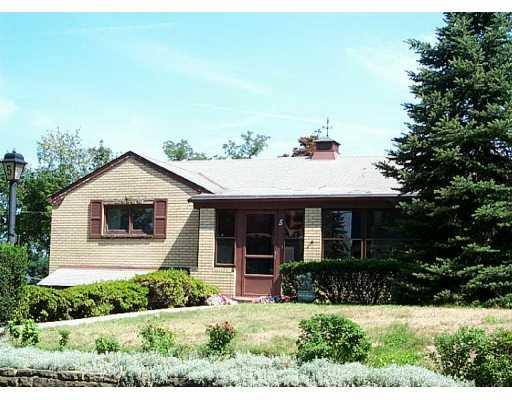 5 Roxbury Road Forest Hills, PA 15221 - Photo 1 of 2 Gallery Image 1