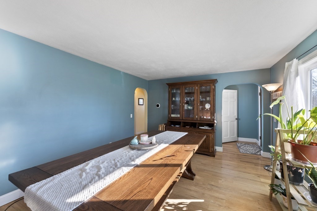 26 Exeter Street West Springfield, MA 01089 - Photo 20 of 42 a room with wooden floor and furniture