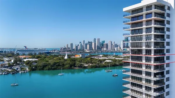 $9,900 | 1000 Venetian Way, Unit 1501, Miami, FL 33139
