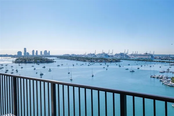 $9,900 | 1000 Venetian Way, Unit 1501, Miami, FL 33139